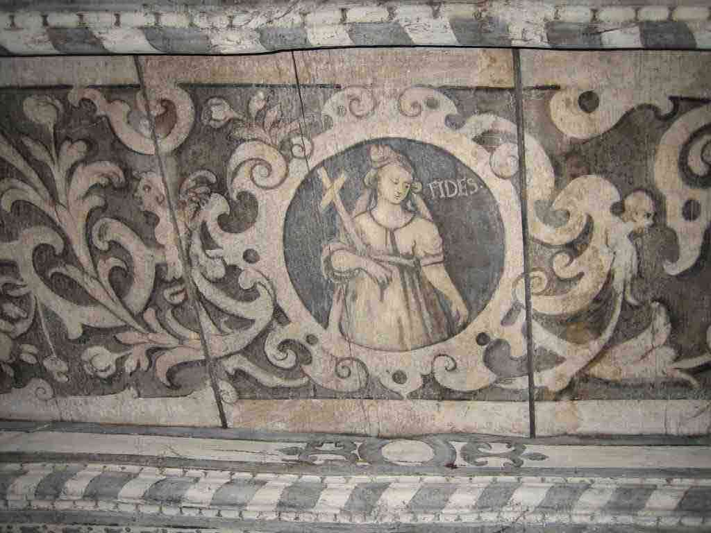 Lüneburg, Auf der Altstadt 43, Seitenflügel, ehem. Brauhaus, Kartusche mit der Tugend des Glaubens/Fides (Reimann)
